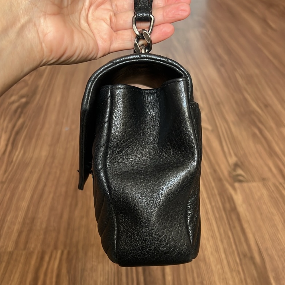 A113- 💯% authentic YSL College medium bag - Picture 12 of 17